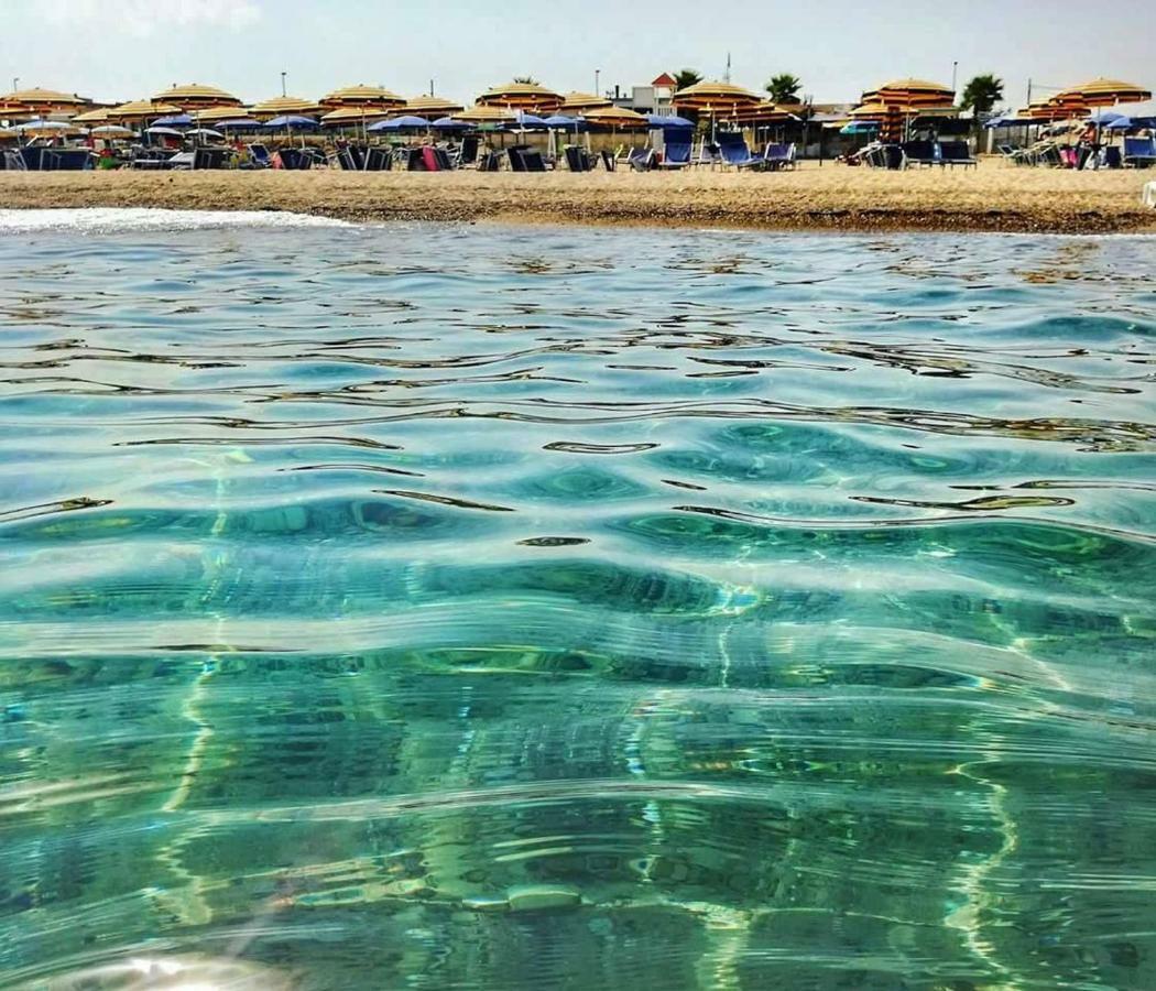 Climatizzato In Centro A 100M Dal Mare Villa Ciro Marina Luaran gambar